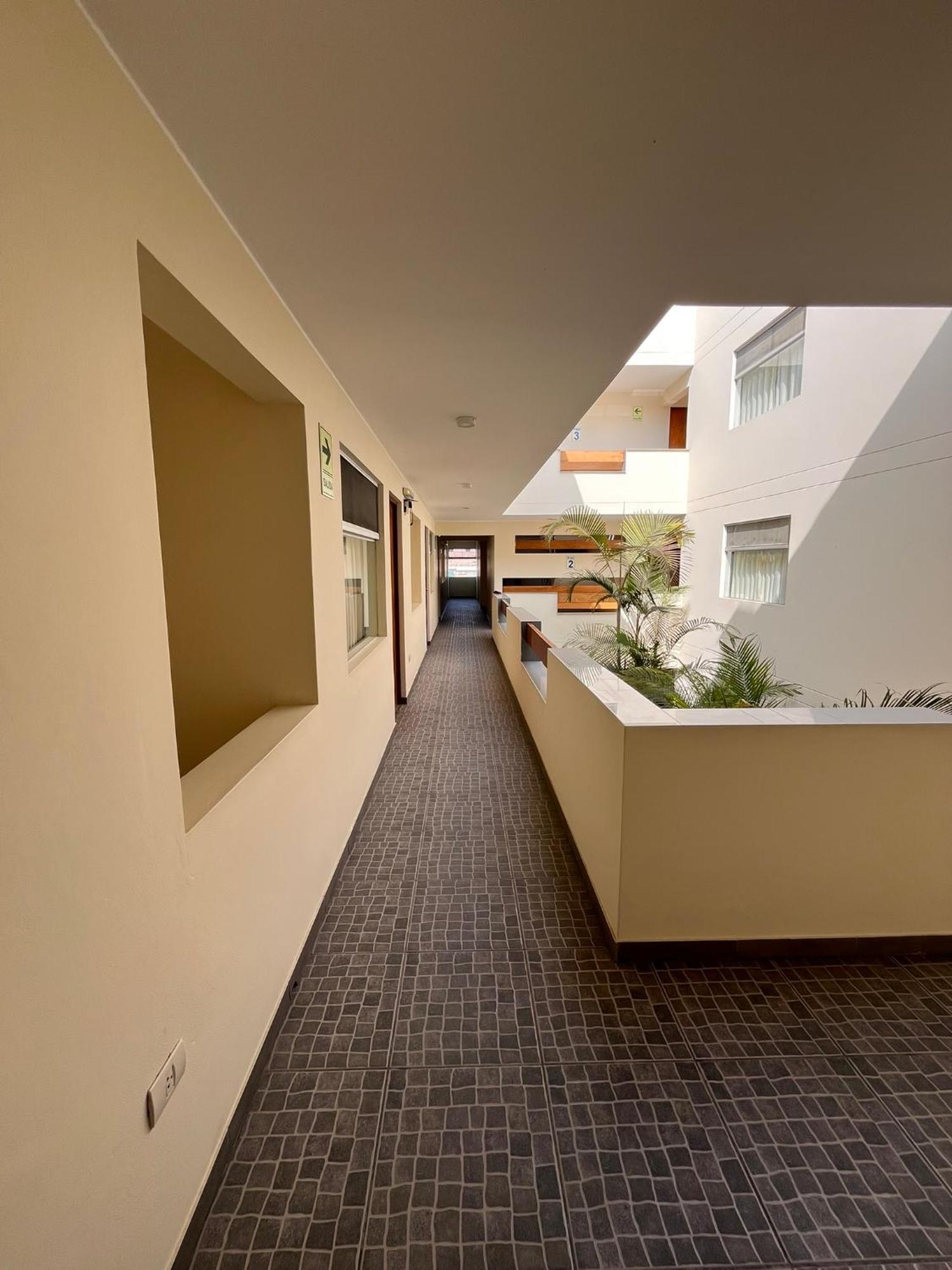Boulevard Hotel Asia Luaran gambar