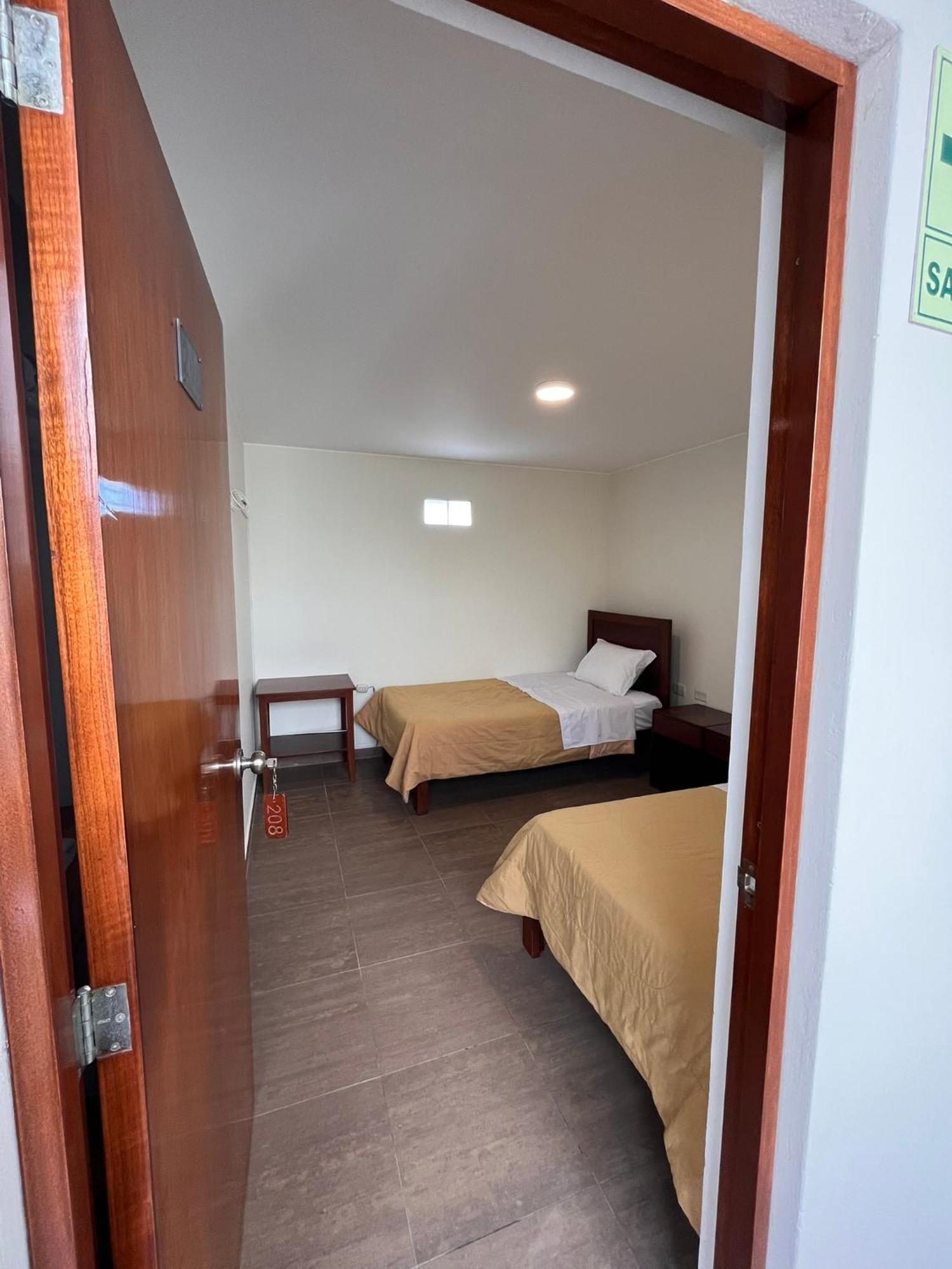 Boulevard Hotel Asia Luaran gambar