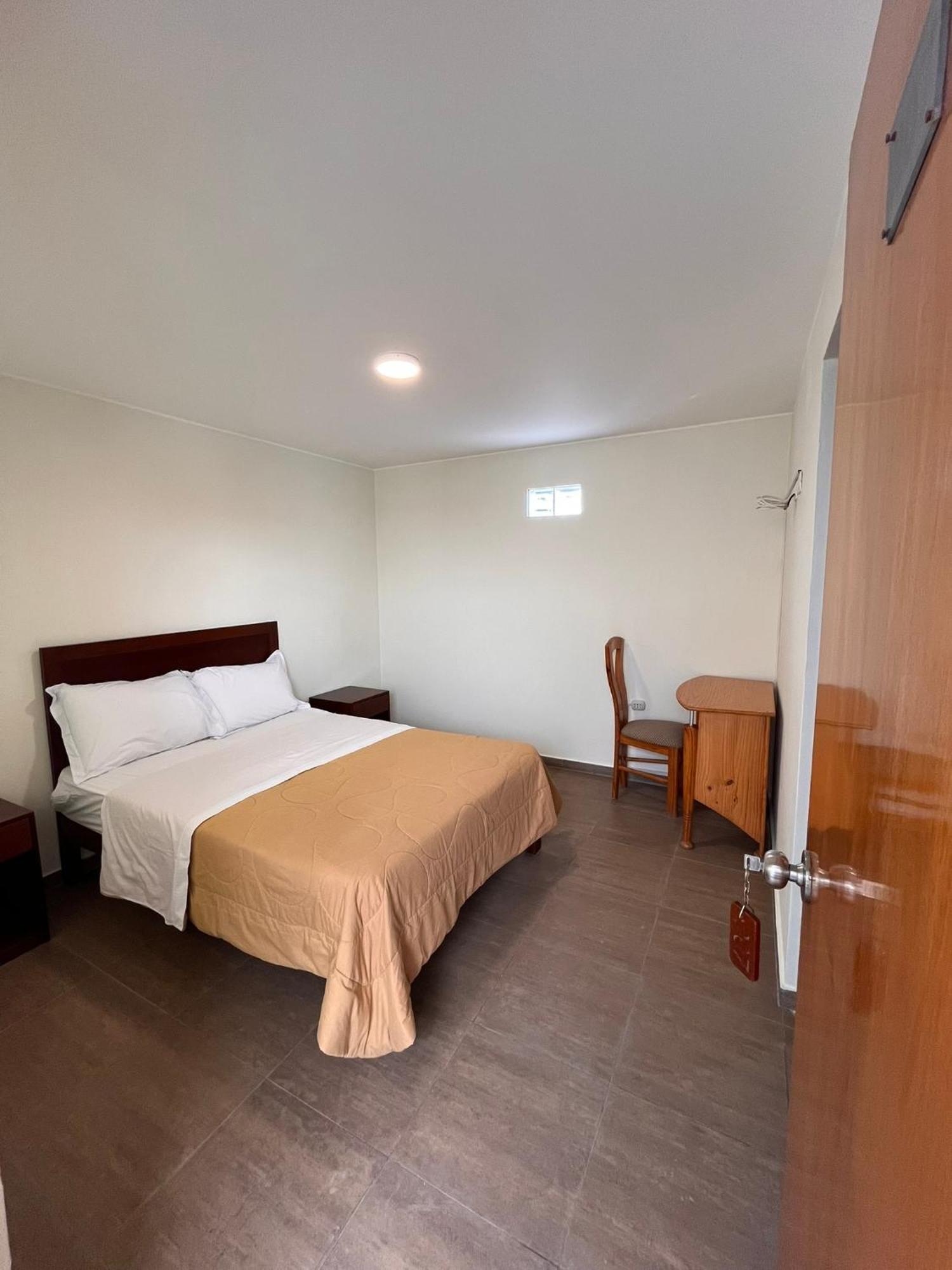 Boulevard Hotel Asia Luaran gambar
